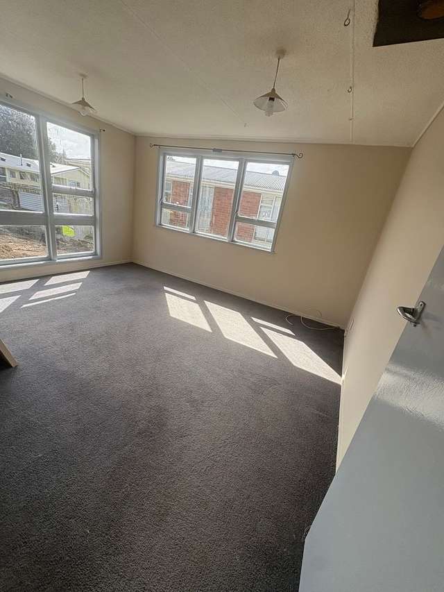 65 Alexander Crescent Otara_3