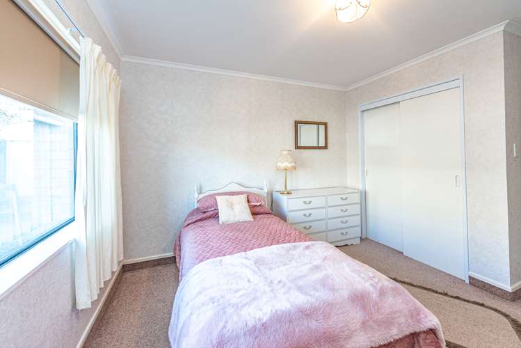 33 Downes Avenue Springvale_15