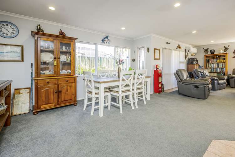 20 Lothian Brae Wattle Downs_5