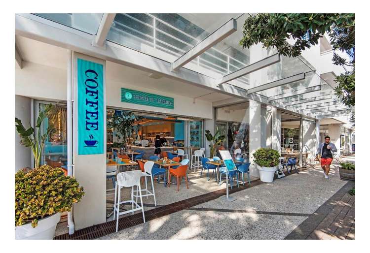 Level 4/33-45 Hurstmere Road Takapuna_12
