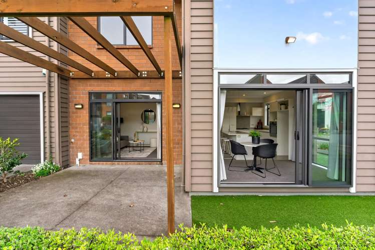 2 Poaka Road Hobsonville_29
