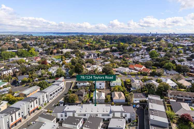 78A & B/124 Taylors Road Mount Albert_26