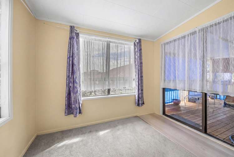 33 Metcalfe Road Ranui_13