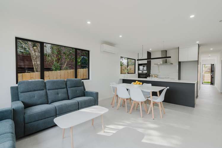 1/18 Church Road Pukete_10