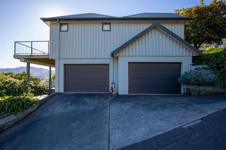 14 Settlers Hill Akaroa_21