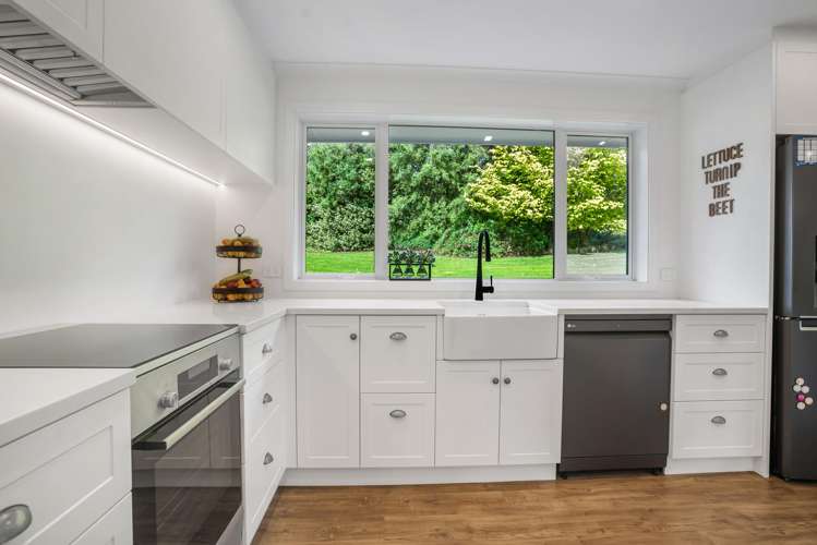 51 Sinclair Road Browns_11