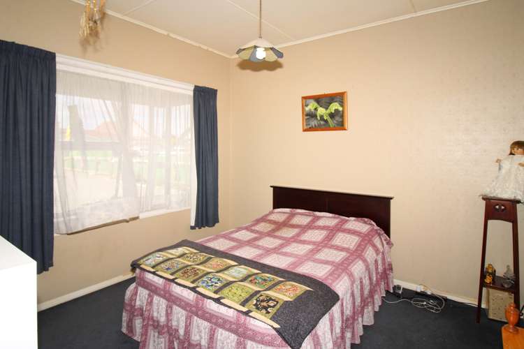 200 High Street South Carterton_8