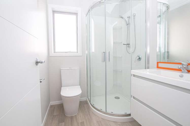 A/3/20 Jones Crescent 1107_8