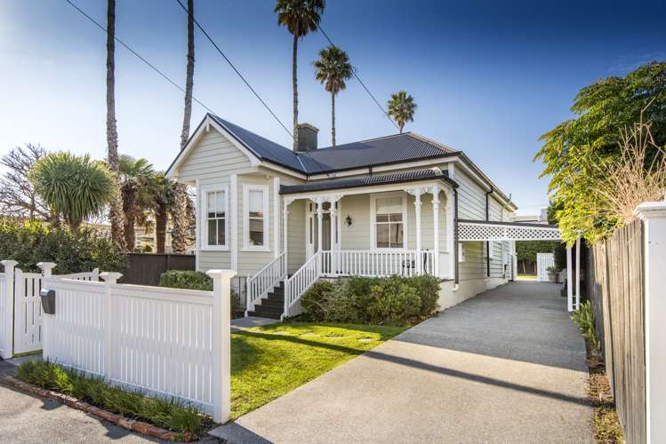 2 Grahame Street Devonport_18