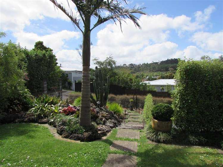 5 Lucinda Place Glen Eden_14