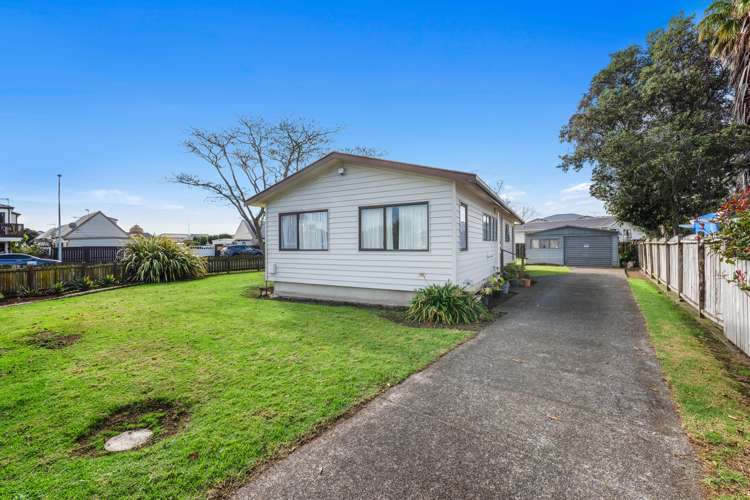 2 Le Havre Place Takanini_12