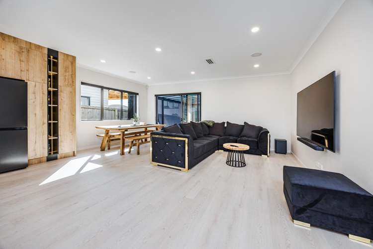 74 Tir Conaill Avenue Flat Bush_10