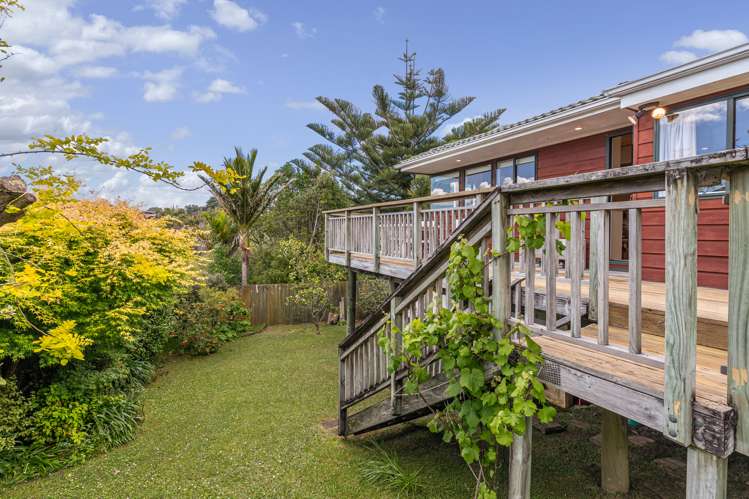 13 Macnay Way Murrays Bay_11