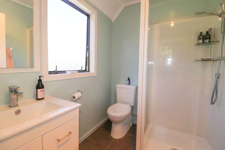 411 Millington Place Thames_14