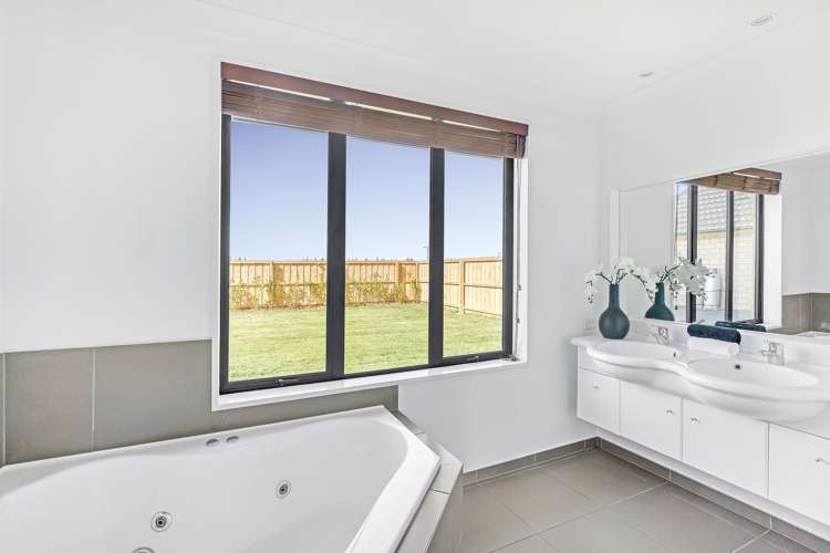 7 Forton Lane Rolleston_13