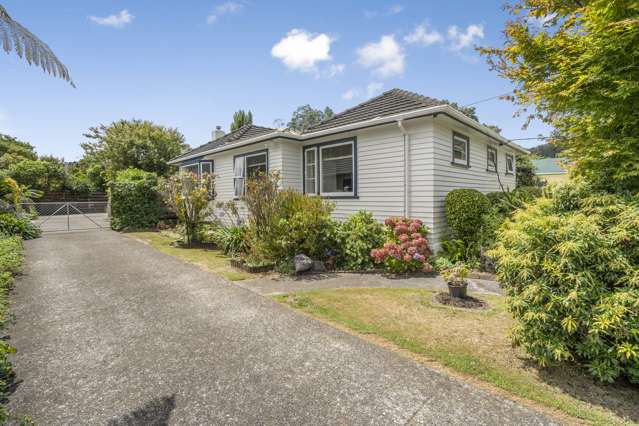 28 Faulke Avenue Wainuiomata_2