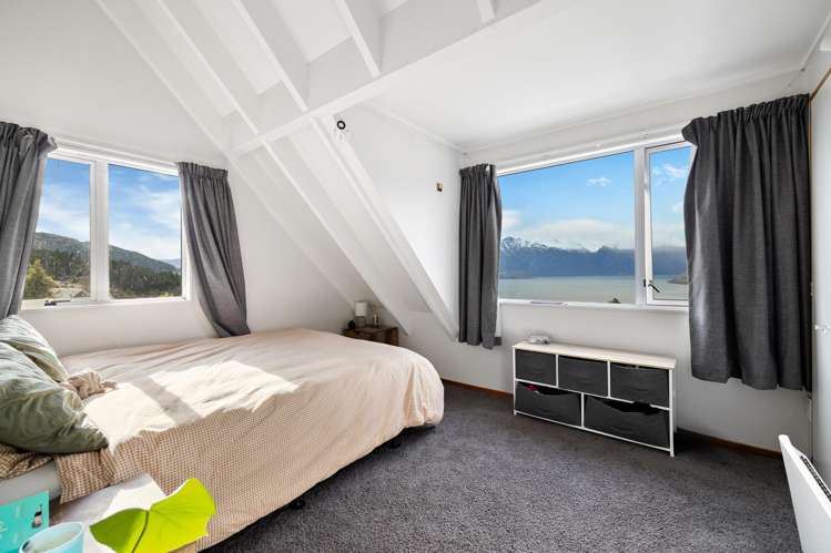 32 Avalon Crescent Fernhill/Sunshine Bay_10