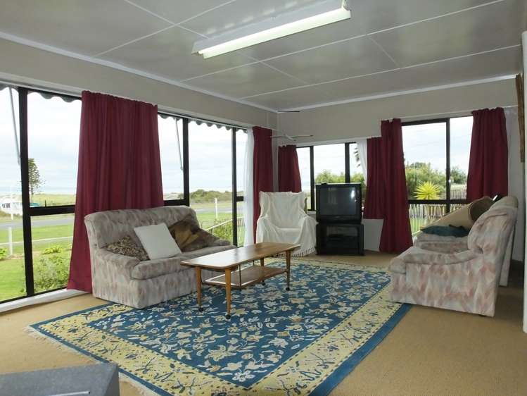 937 East Coast Road Kaiaua_3