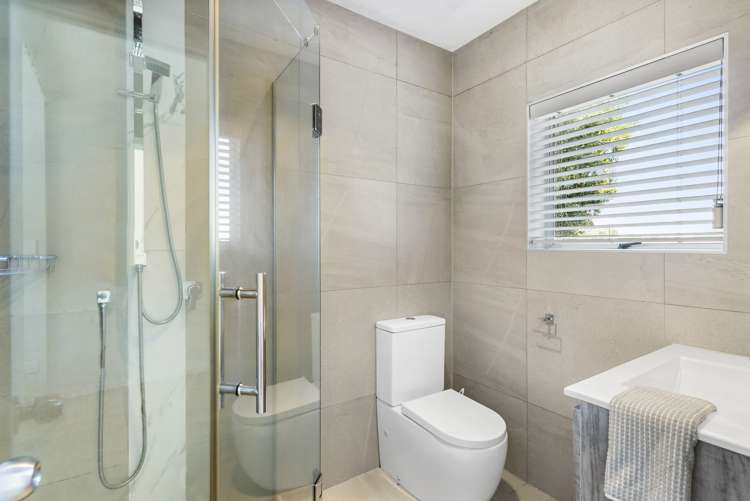 36 Sunset Road Unsworth Heights_13