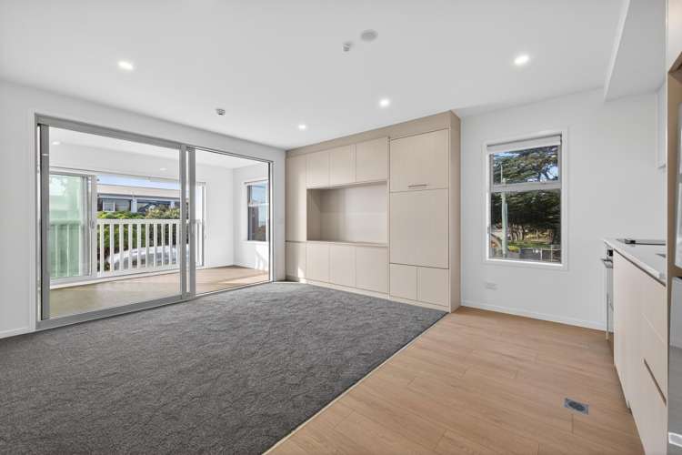 107/87 Marine Parade North New Brighton_3