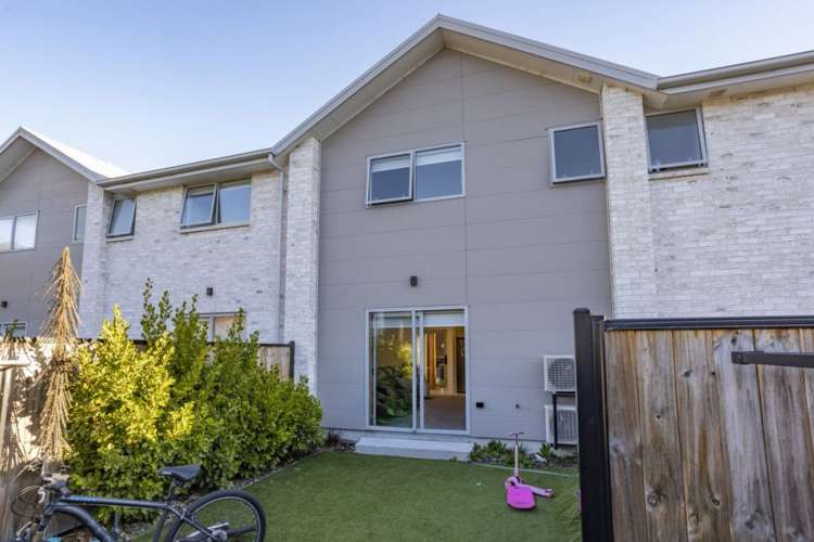 2/5 Matata Place Dallington_10