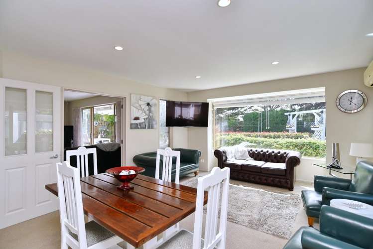 22 Sweet Waters Place Woolston_7