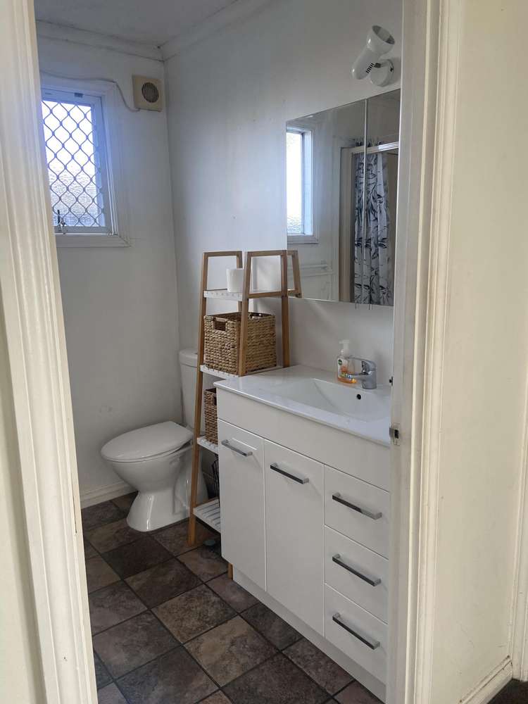 14 Camp Road Mount Wellington_11