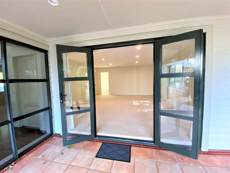 1/75 Beach Road Castor Bay_20