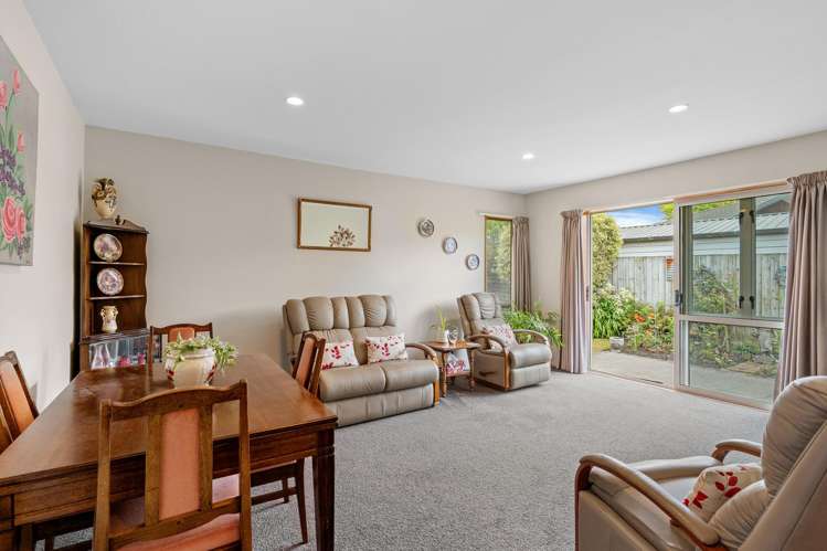 5B Oldham Place Darfield_2