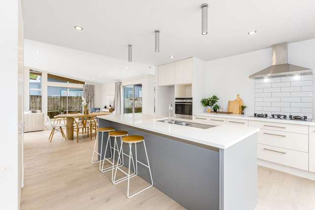 14 Tea Tree Lane Woodridge_1