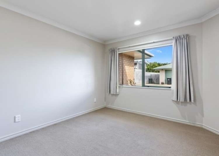 6 Verona Way 1080_9