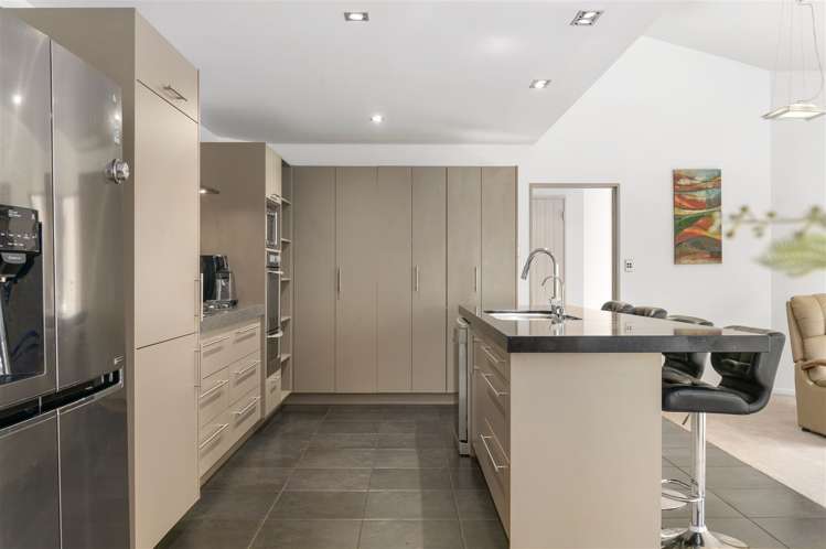 22 Palliser Drive Huntington_7