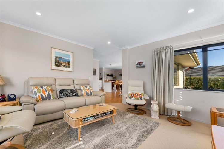 10 Woodstock Place Stoke_19