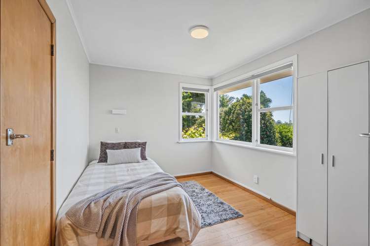 18 Bristol Avenue Brookfield_8