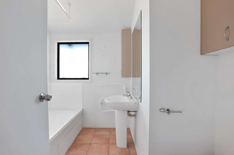 145 Matipo Road Te Atatu Peninsula_11