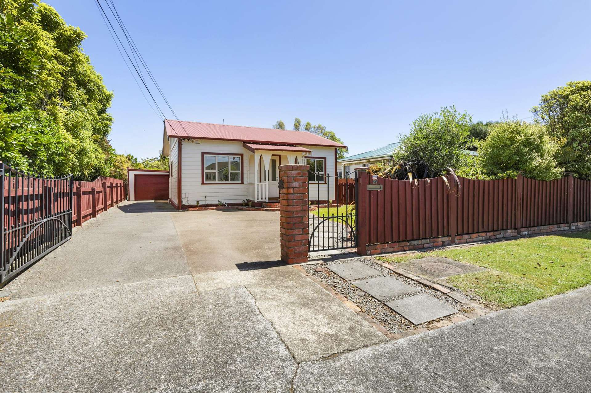 27 Randwick Crescent Moera_0