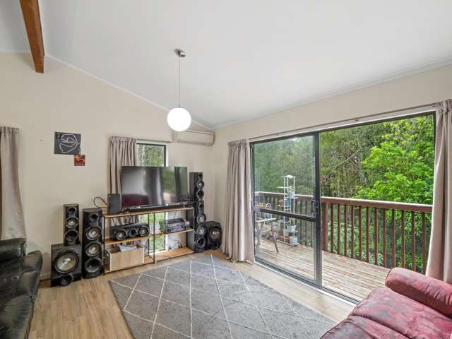 2/30 Anne McLean Drive Glenfield_3