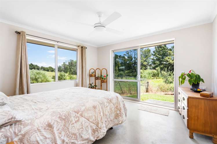 6 Tavinor Road Otaika_8