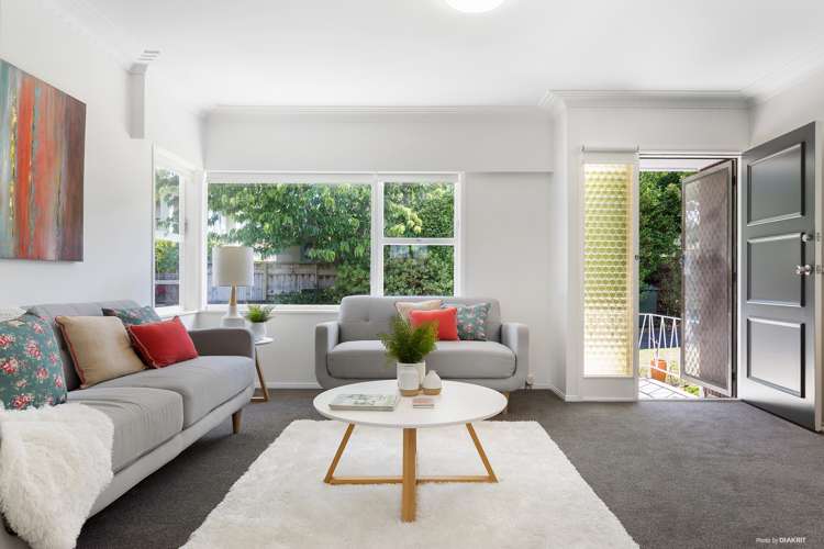 2/30 Campbell Road Onehunga_2