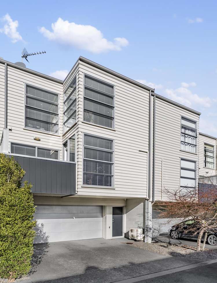11A Fynes Avenue Stonefields_19
