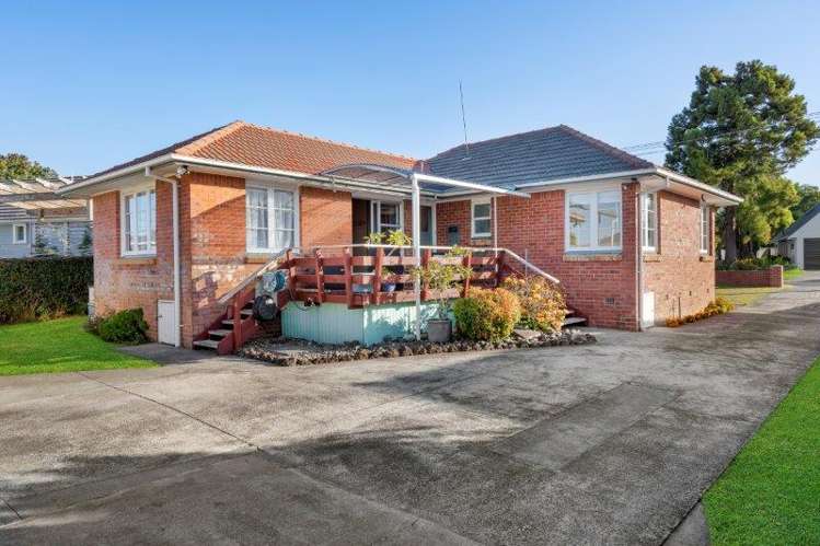 20 Ward Crescent Te Atatu Peninsula_17