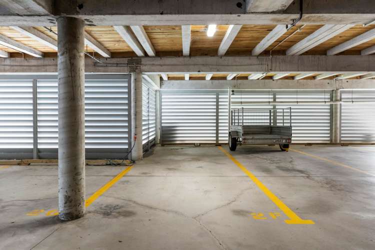 2f/86a Rockfield Road Penrose_11