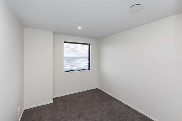 1-3/54 Division Street Riccarton_17