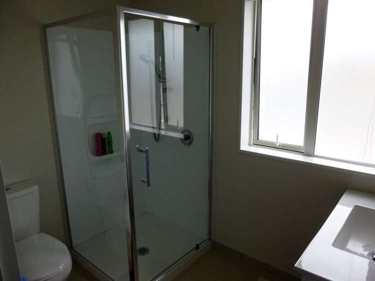 5a Ashley Drive Paroa_13