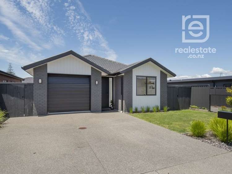 3 Pioneer Crescent_0