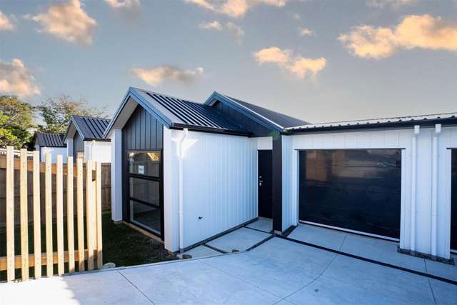 2/18 Church Road Pukete_2