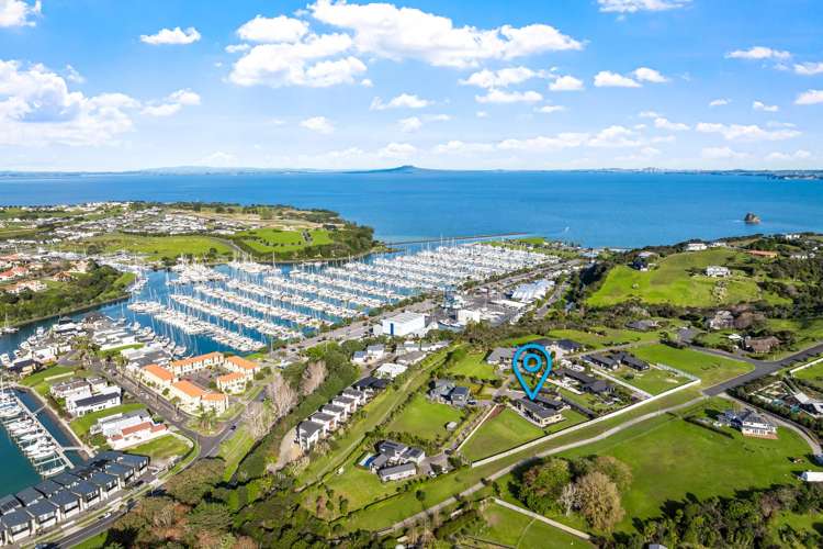 7 Laguna Place Matakatia_32