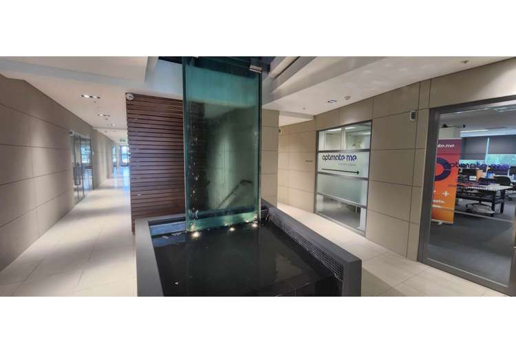 Unit 2, 4/31 Northcroft Street Takapuna_3