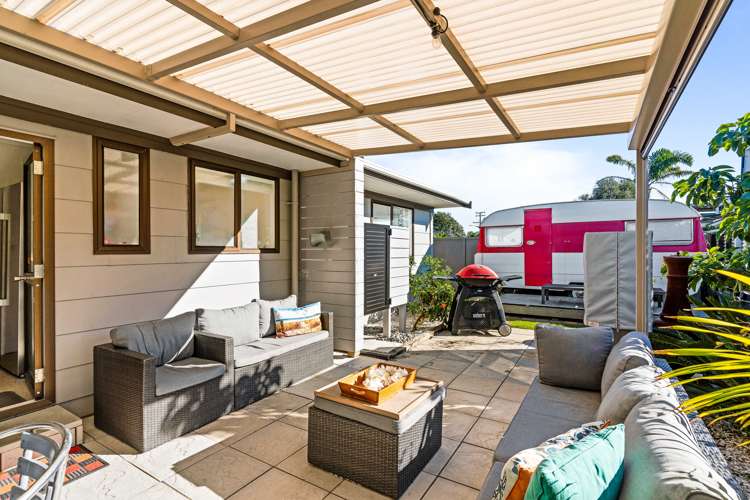 408 Ocean Road Whangamata_23