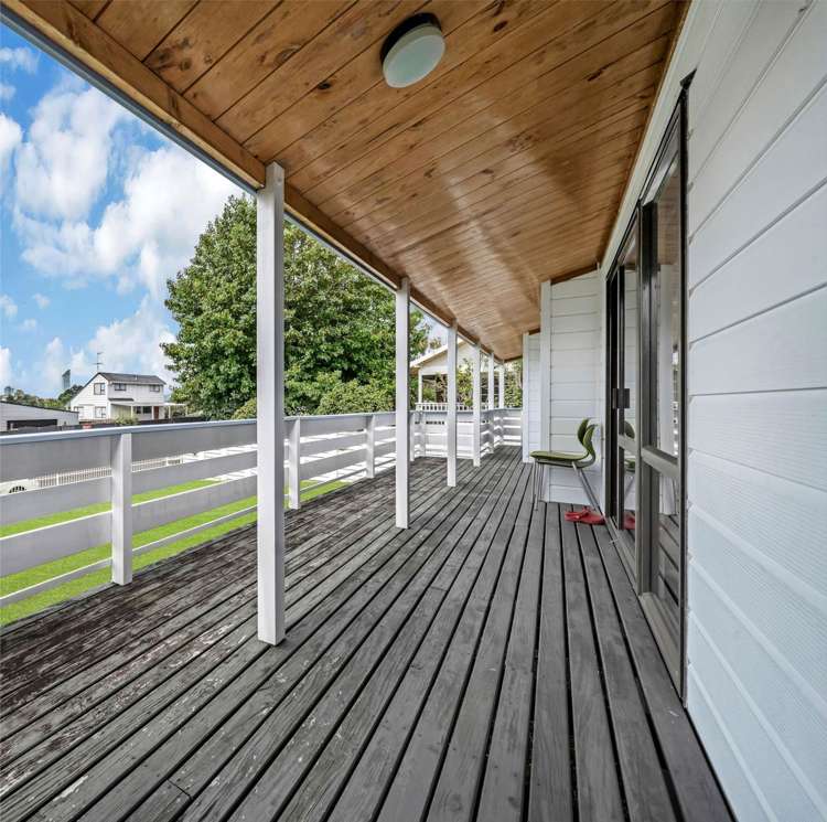 10 Kitewao Street Northcote_18